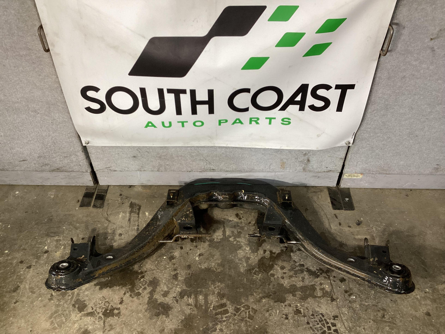Holden Commodore VU  Crossmember/Cradle