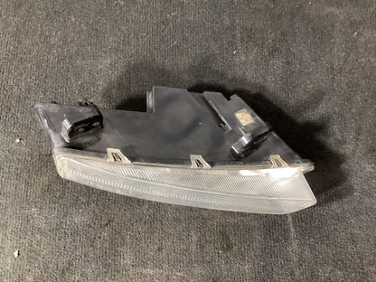 Holden Commodore VF  Left Daytime Driver Light 92278832