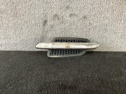 2006 - 2010 Holden Commodore VE  Right Indicator