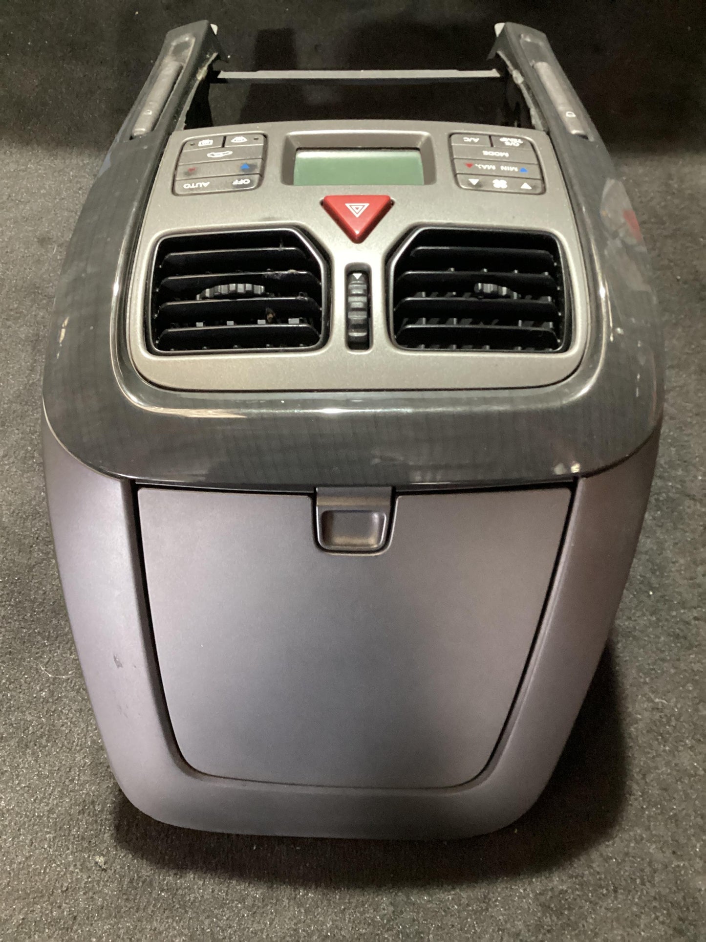 2005, Holden, Commodore, Commodore, Stereo Facia
