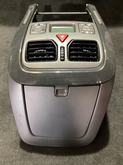 2005, Holden, Commodore, Commodore, Stereo Facia