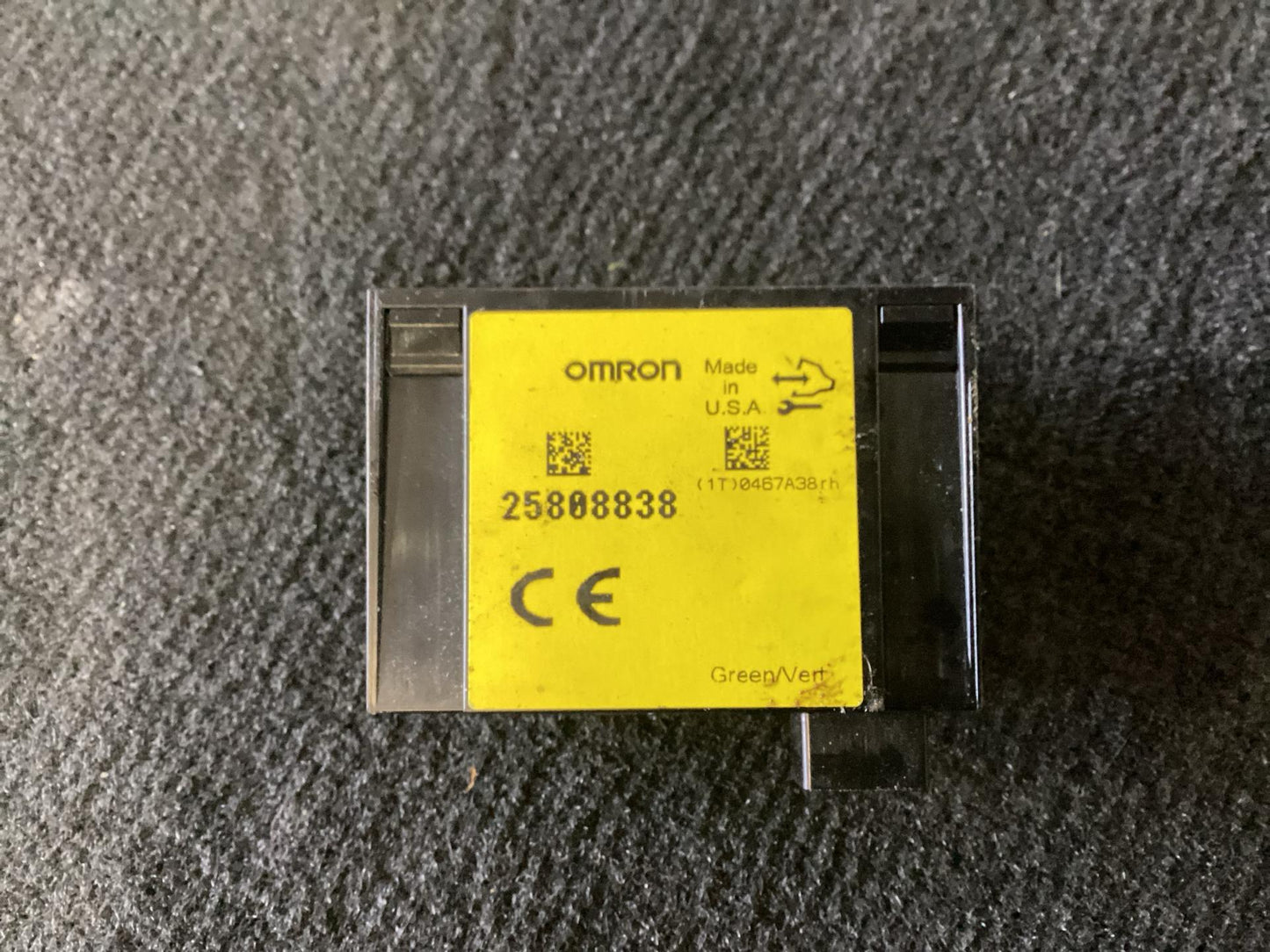 2006 - 2010 Holden Commodore VE  Remote Function Actuator  25808838