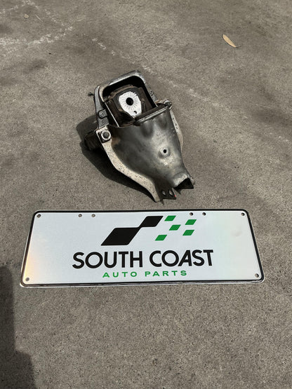 Audi A4 B8 WAUZZ8K9AA071441 Right Engine Mount 8K0399060A