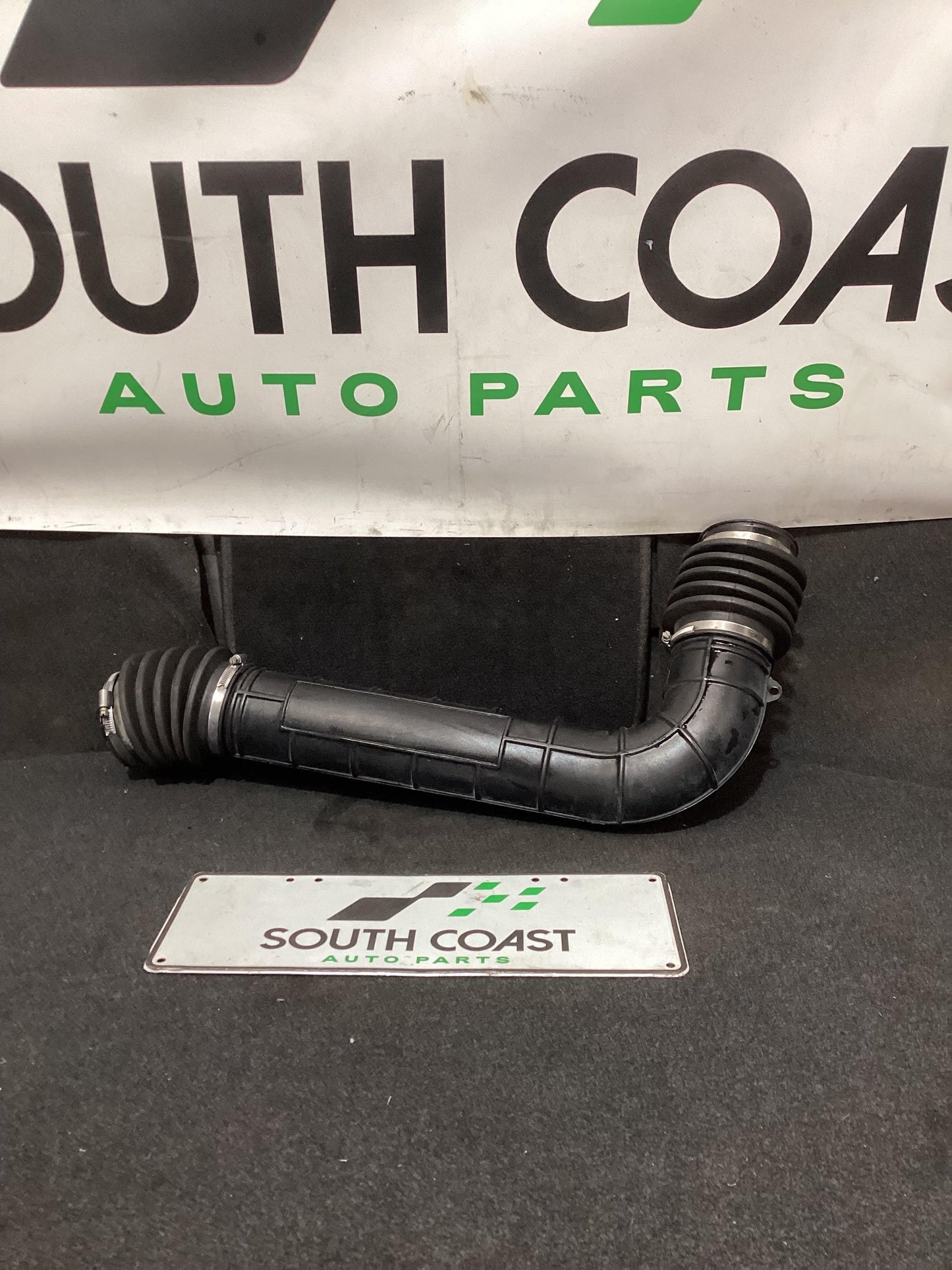 Holden Commodore VR  Air Intake 92032753