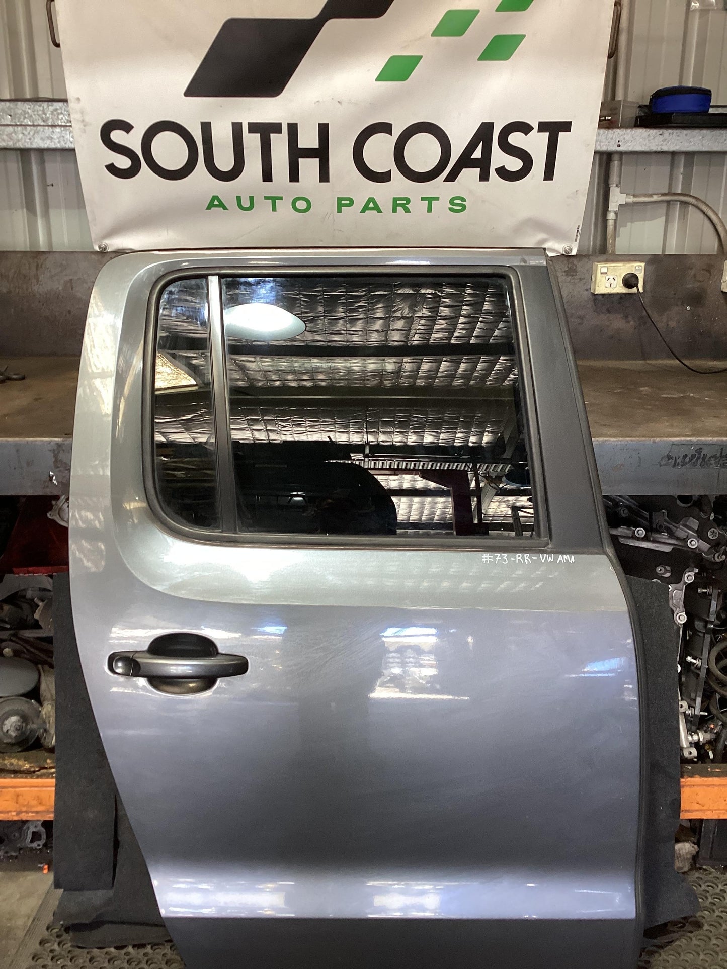 Volkswagen Amarok   Right Rear Door