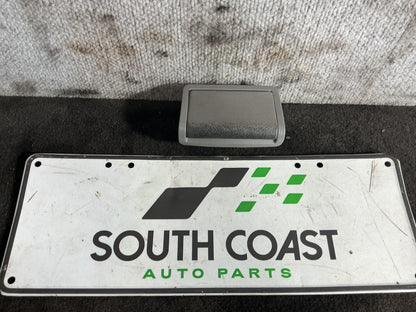 Holden Commodore VR 6H8VRK19HSL781543 Ashtray