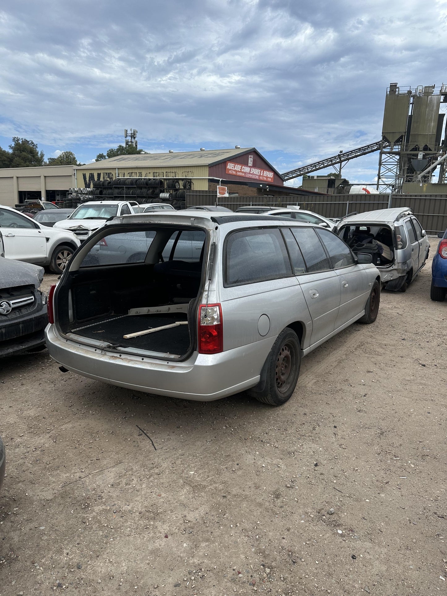 2006 Holden Commodore Executive VZ Silver