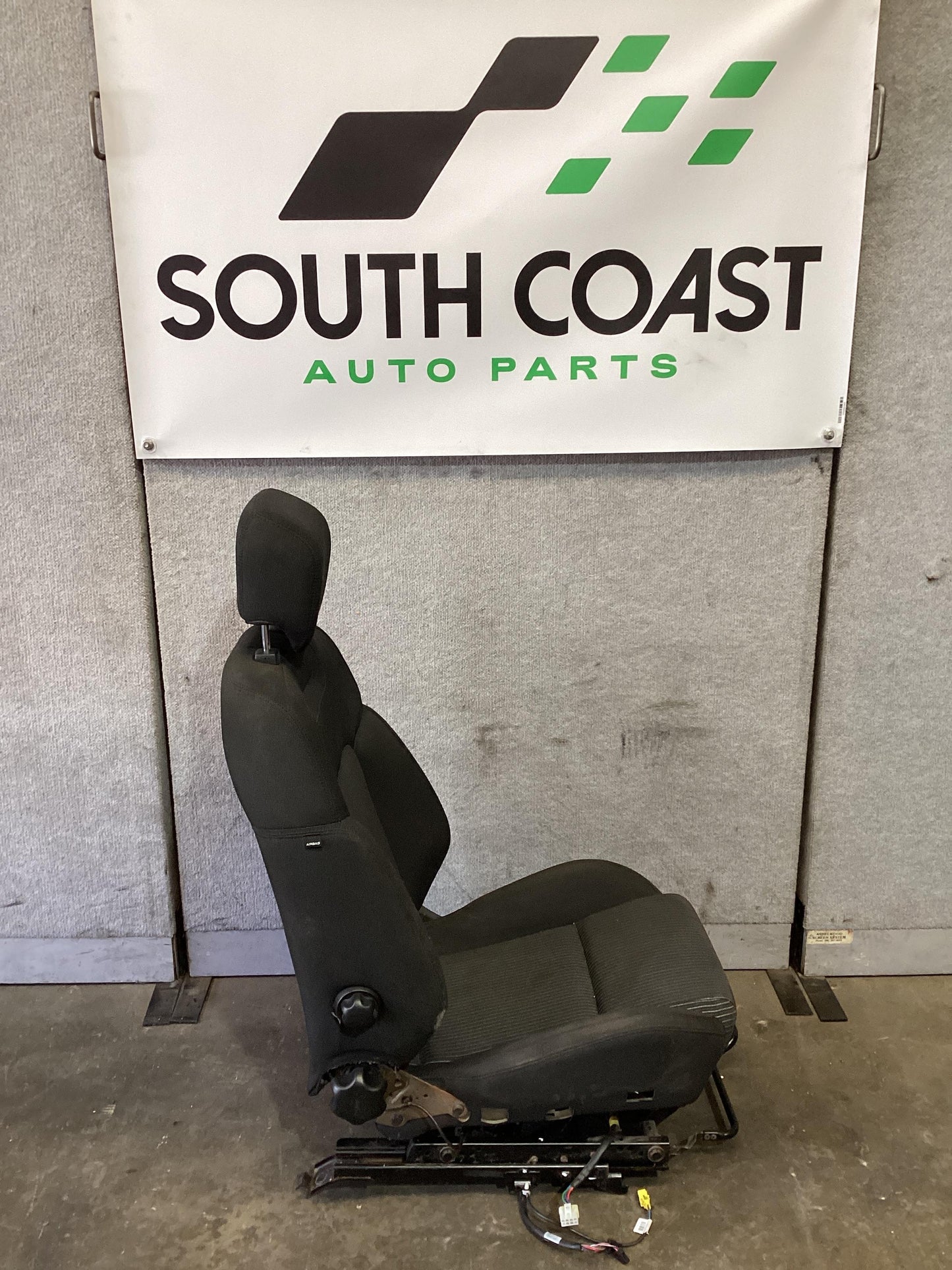 2012, Holden, Commodore, SV6 Sportwagon, VE, Right Front Seat