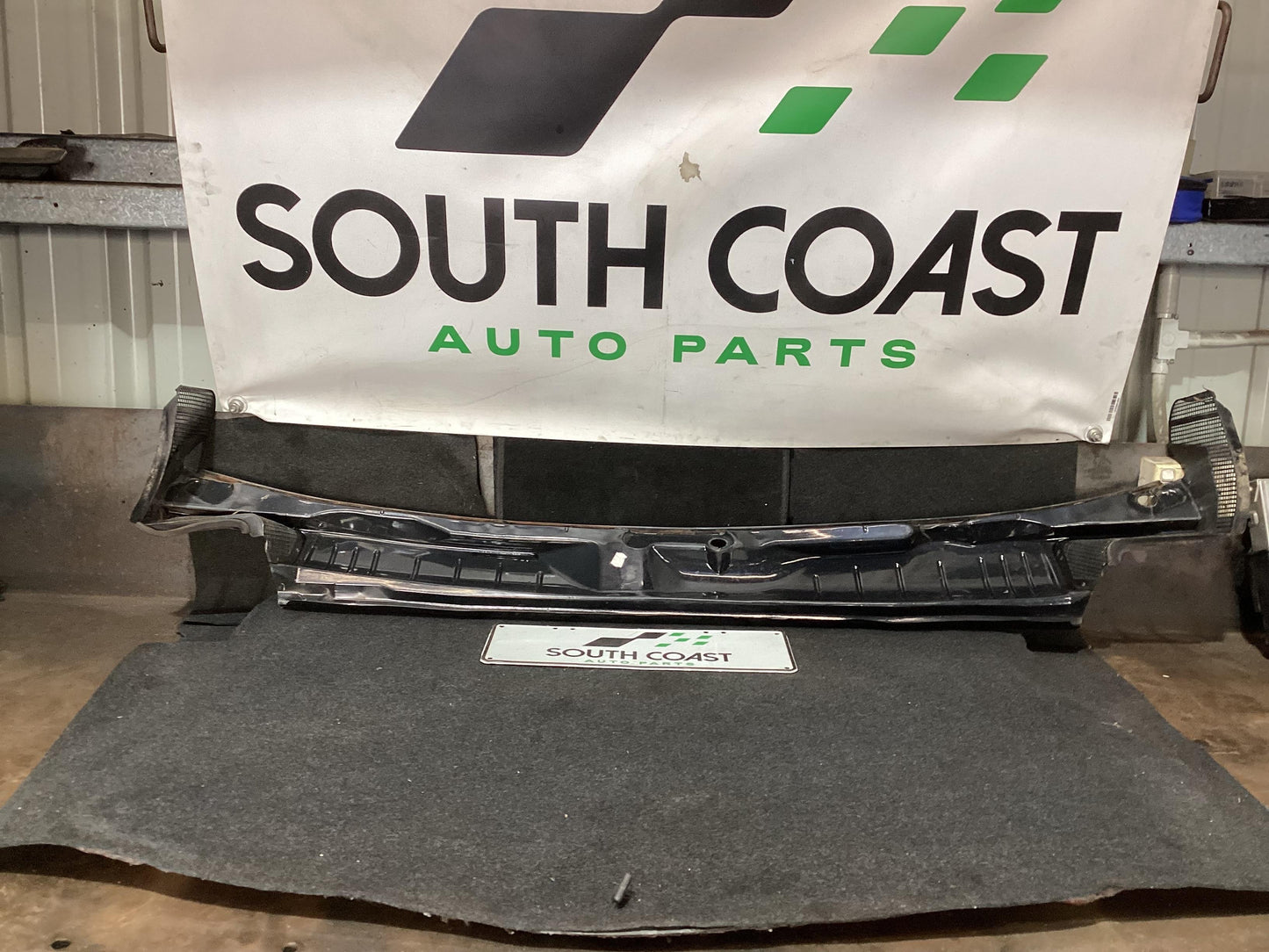Holden Commodore VR  Wiper Motor Cover