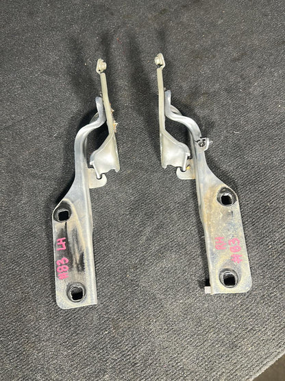 2017 Holden Commodore VF  Bonnet Hinge Set