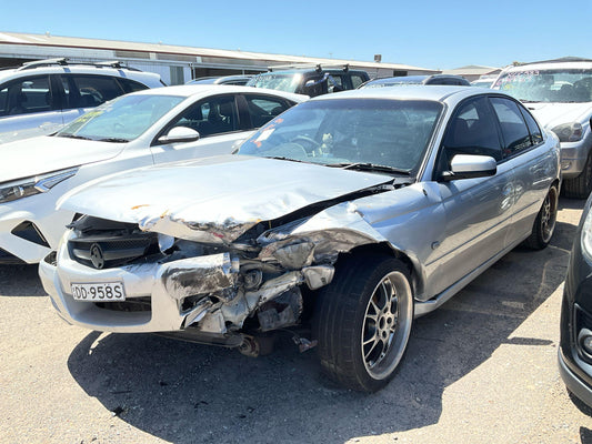 2005 - 2006 Holden Commodore Executive VZ Silver