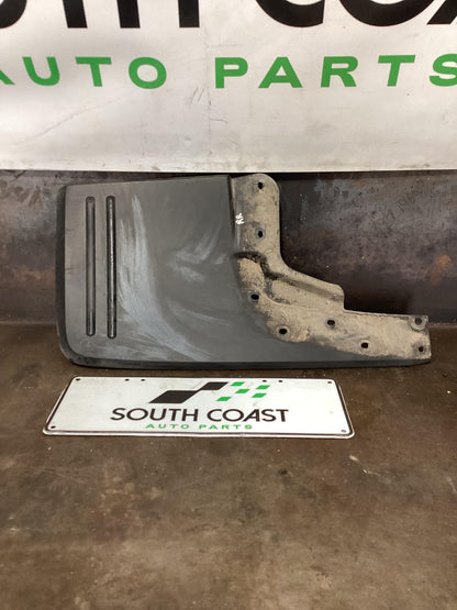 Volkswagen Amarok   Mud Flaps Set