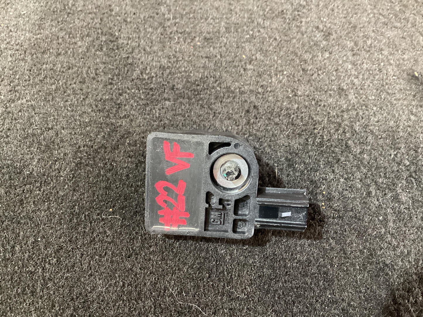 2016 - 2016 Holden Commodore Commodore  Side Airbag Sensor VFSIDEAIRBAGSENSORLHRH