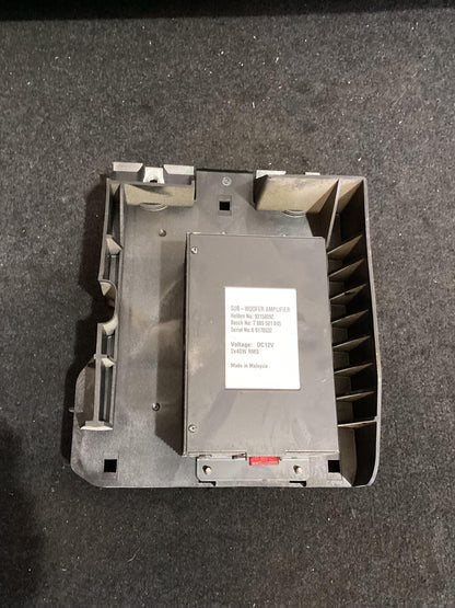 2006 - 2010 Holden Commodore VE  Stereo Amplifier 92158092