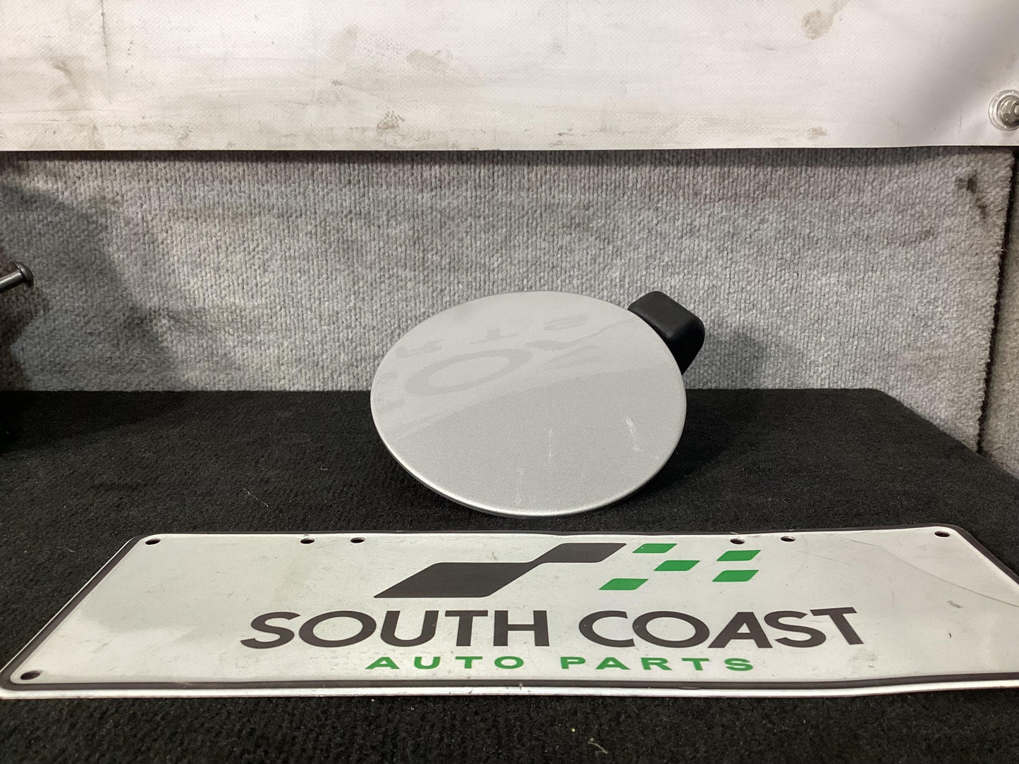 Holden Commodore VF  Fuel Filler Door Wag92225935