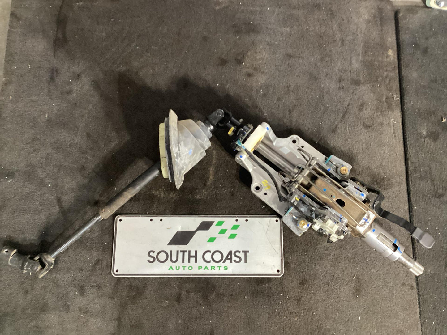 Holden Commodore   Steering Column