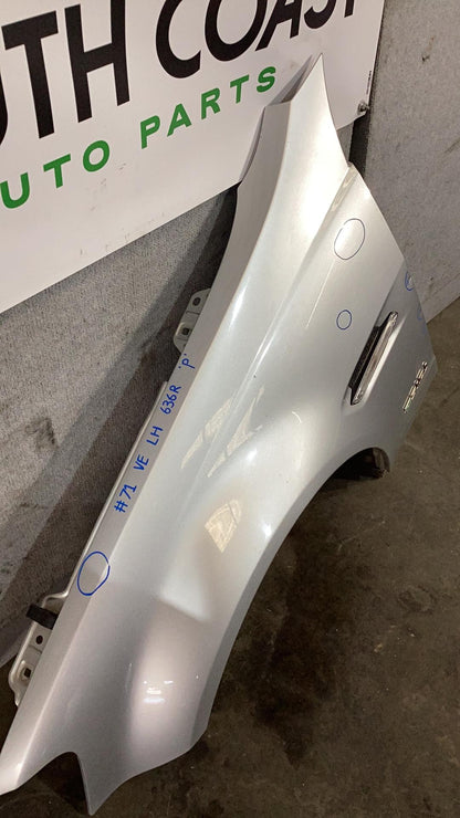 2010, Holden, Calais, VE, Left Front Guard