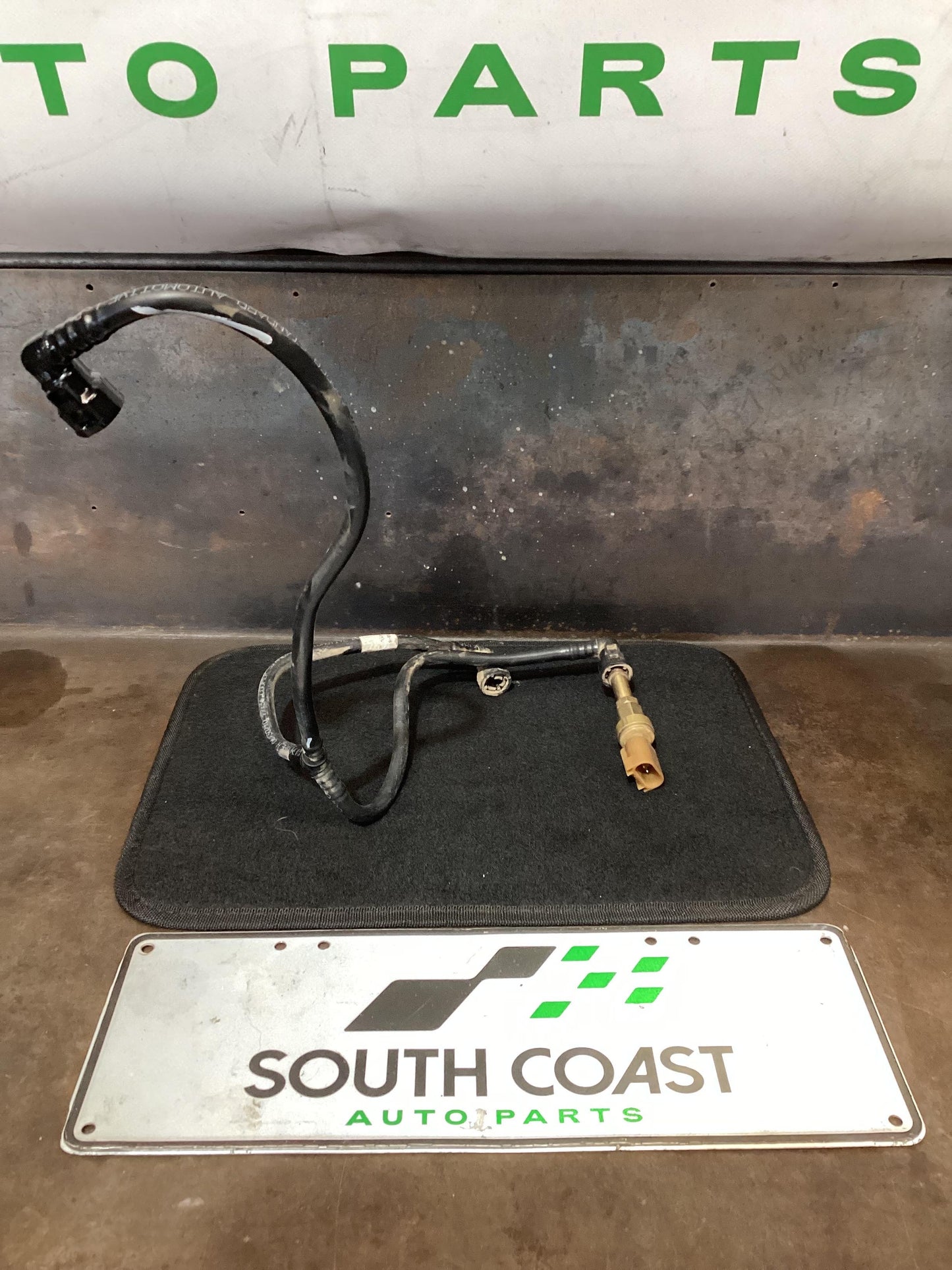 Holden Commodore VE  Flex Fuel Pressure Sensor