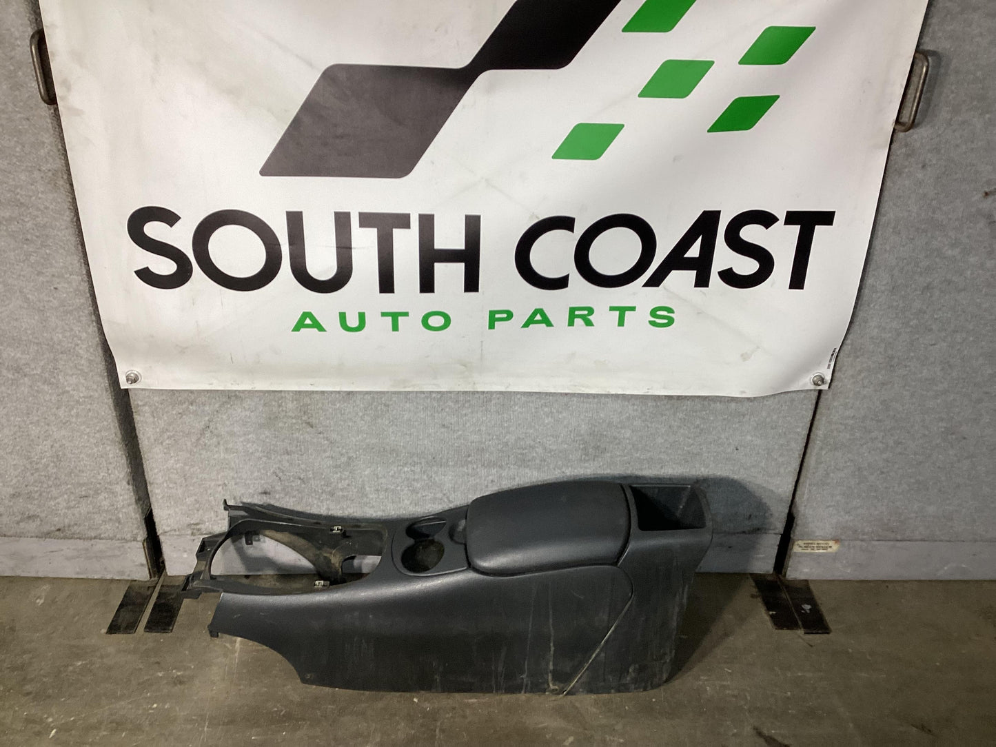 2001 Holden Commodore VU  Centre Console