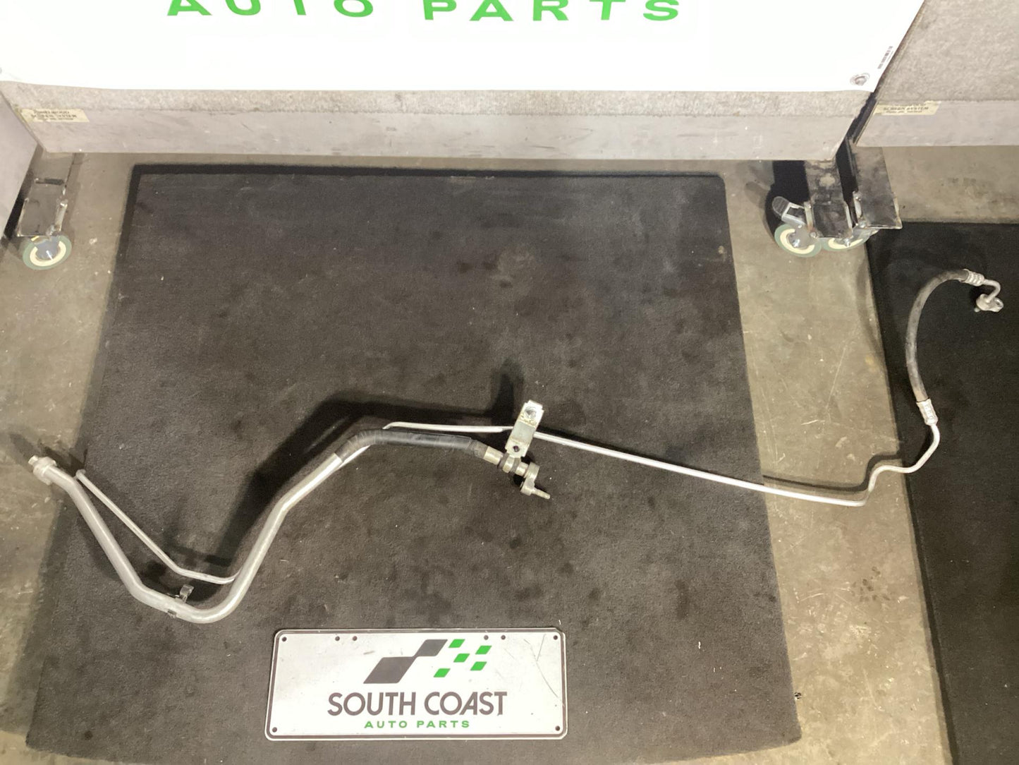 Holden Commodore   A/C Pipe