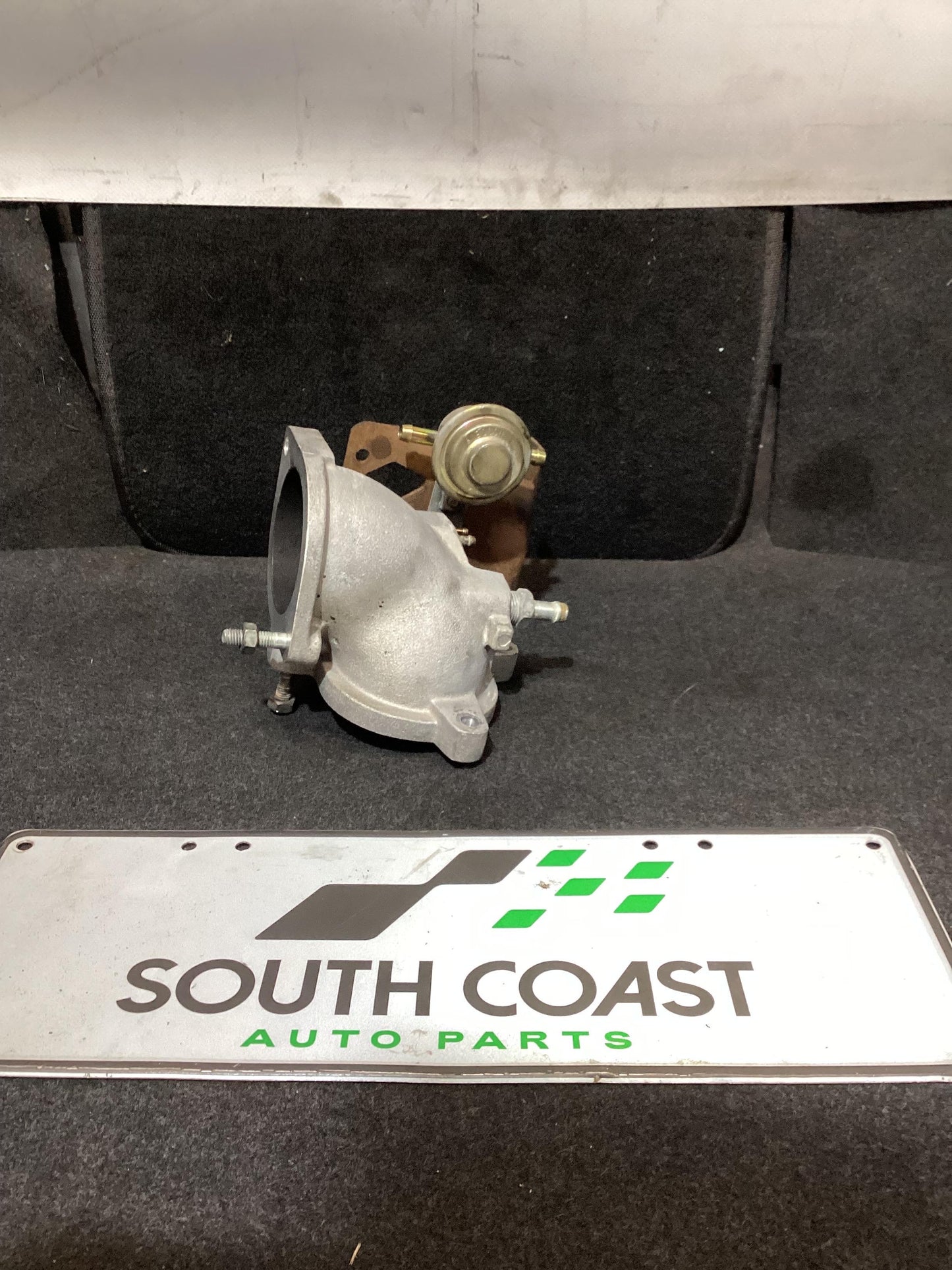 Holden Commodore VR  Air Intake