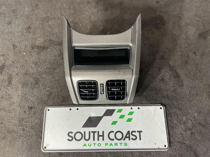 Holden Commodore VY  Rear Vent