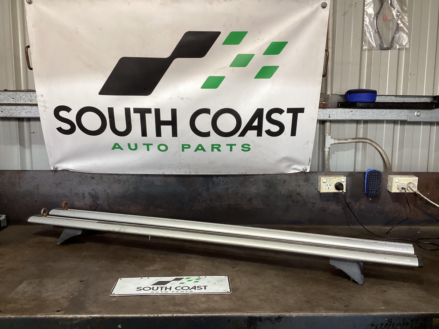 Volkswagen Amarok   Roof Rack/Bars