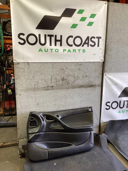 Holden Commodore VZ  Door Trim