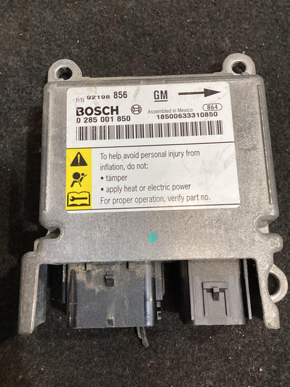 2006 - 2010 Holden Commodore VE  SRS Control Module 92198856