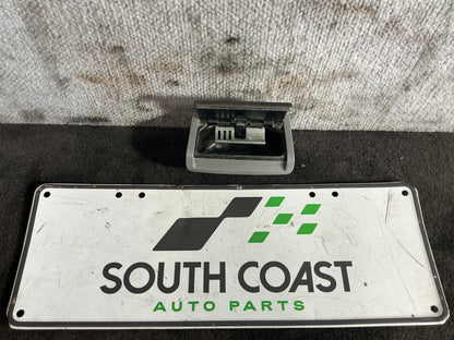 Holden Commodore VR 6H8VRK19HSL781543 Ashtray