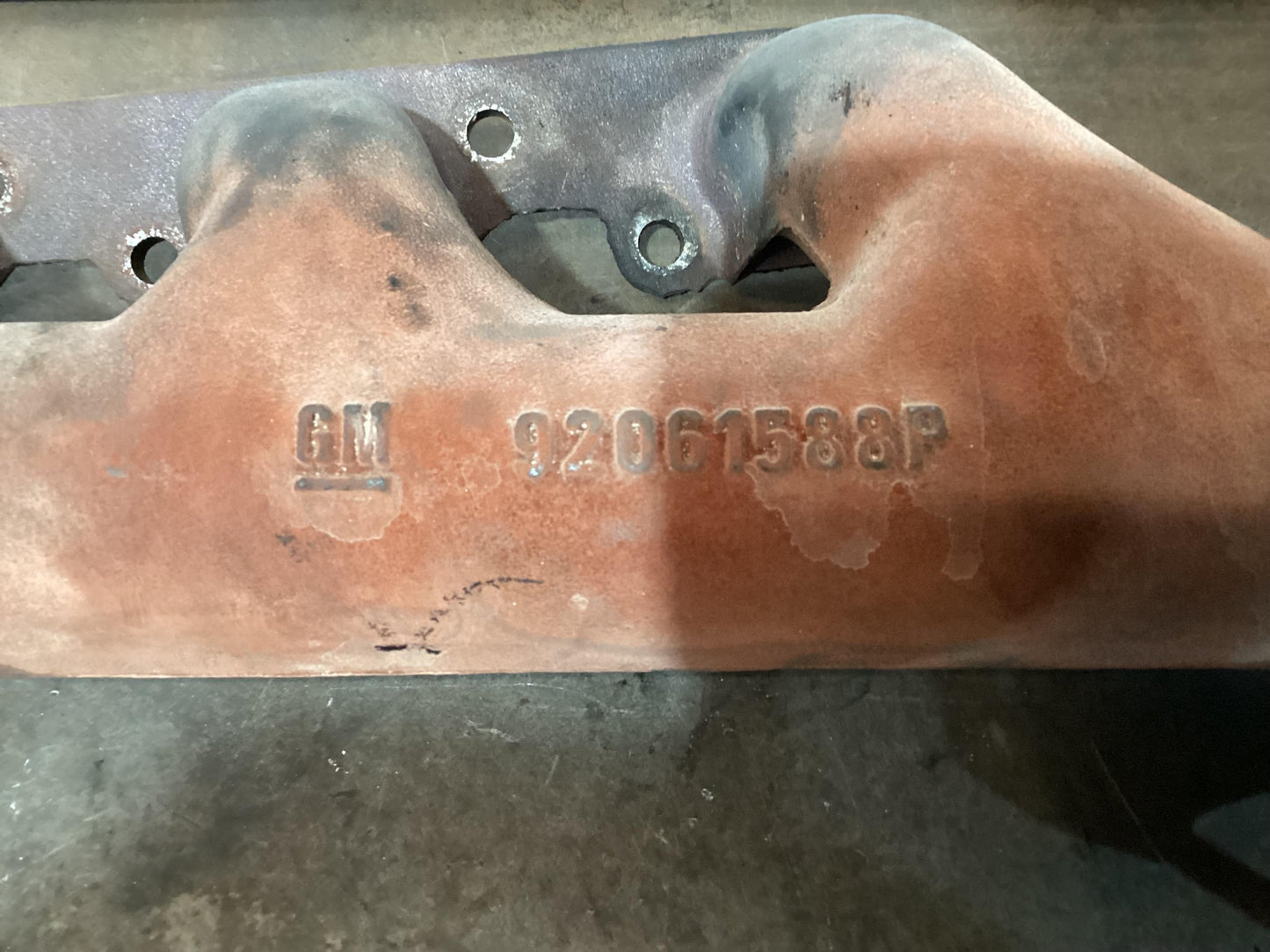 Holden Commodore VY  Left Exhaust Manifold 92061588P