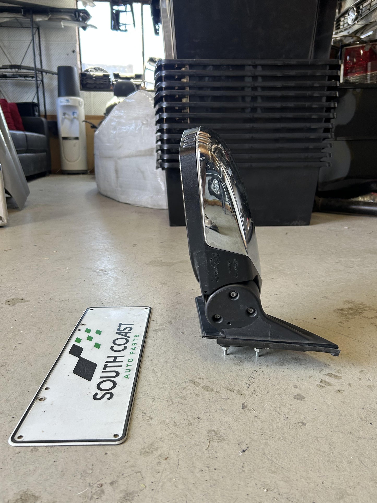 Mitsubishi Triton ML  Right Door Mirror e4012293