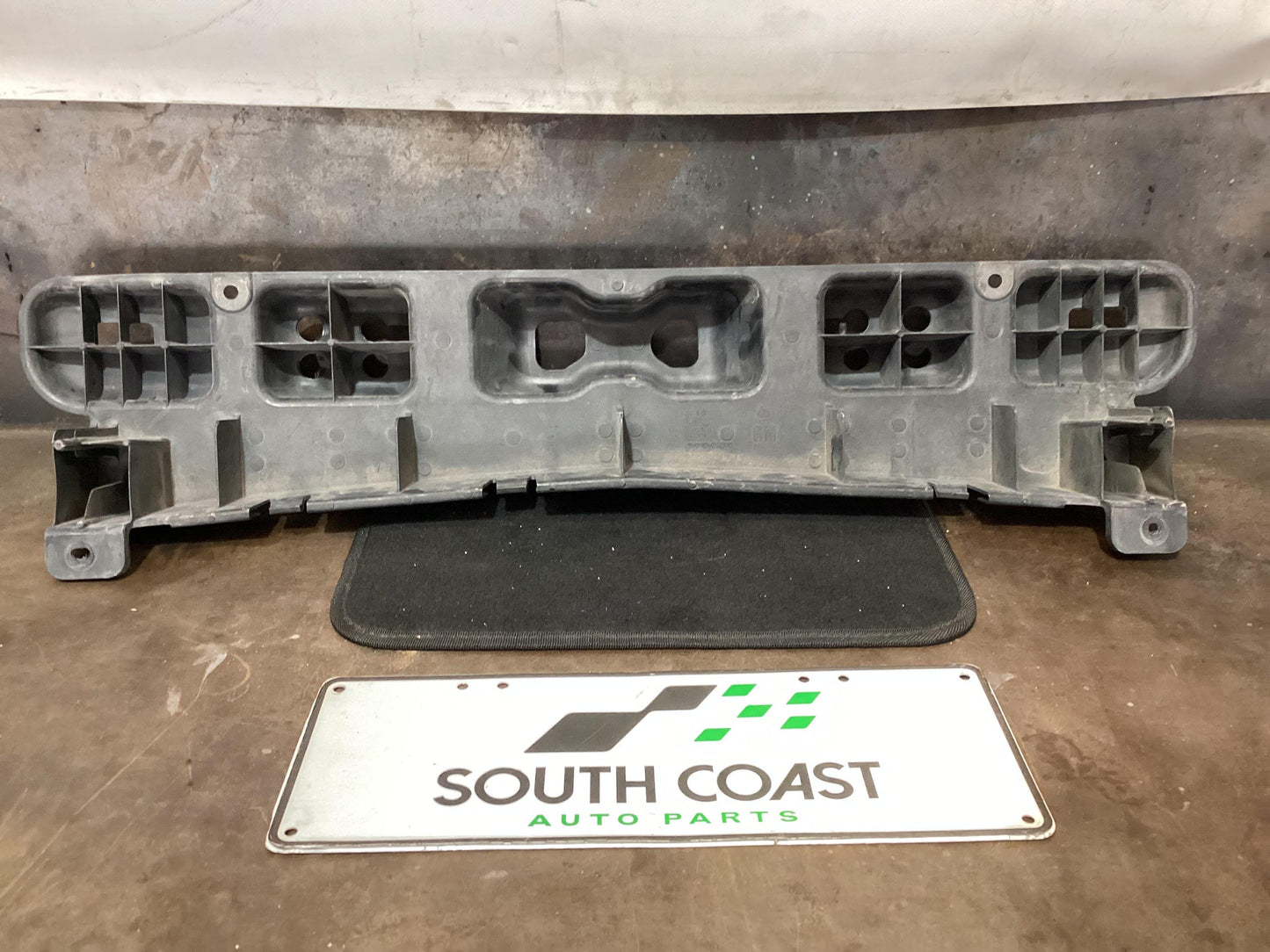 Holden Commodore VE  Front Bar Absorber 92249093