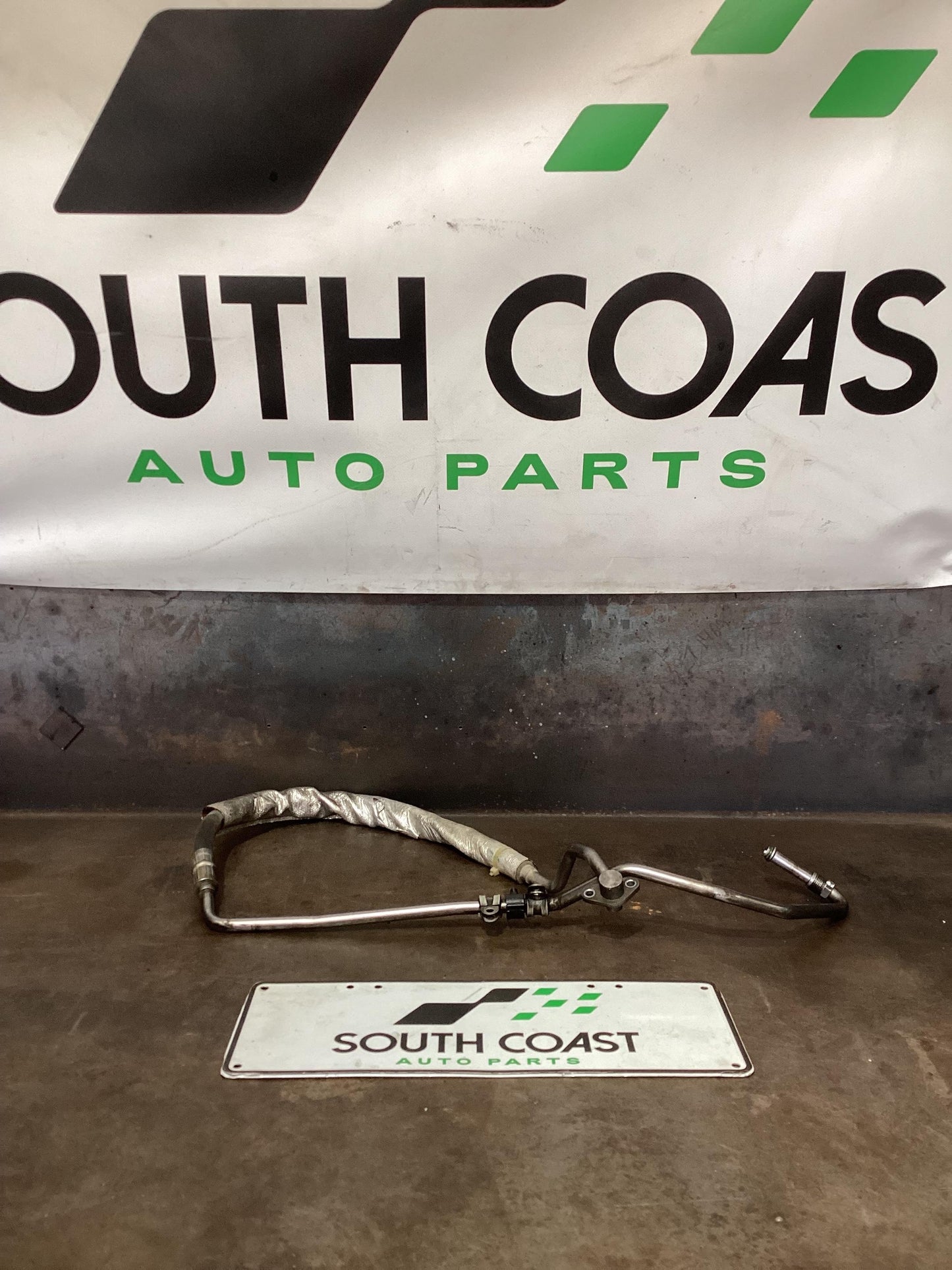 Volkswagen Amarok   Transmission Oil Line