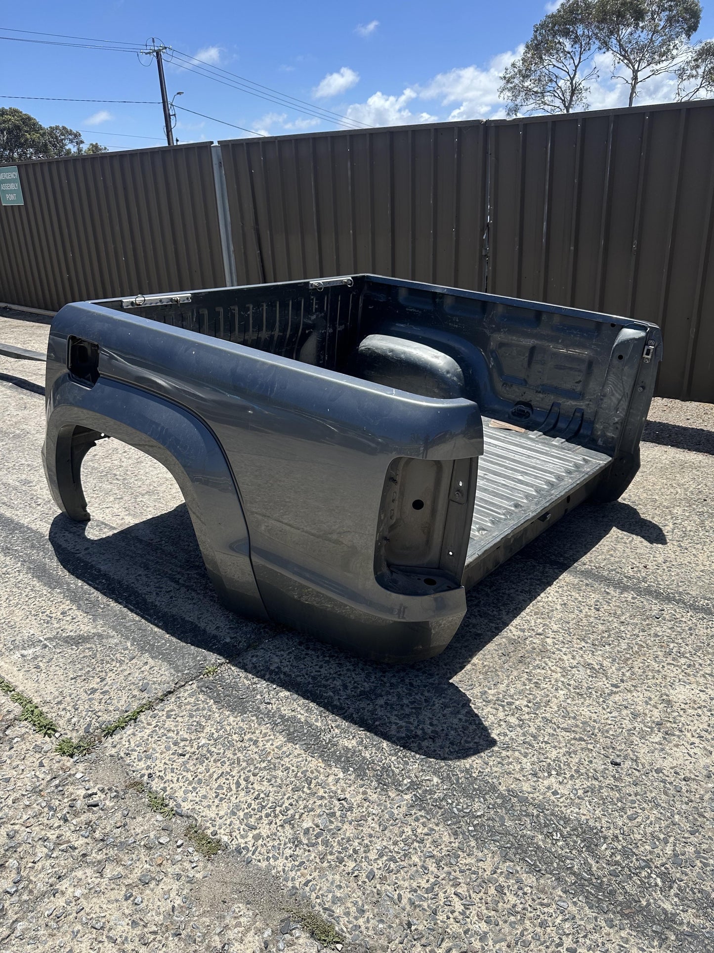 Volkswagen Amarok   Ute Tub