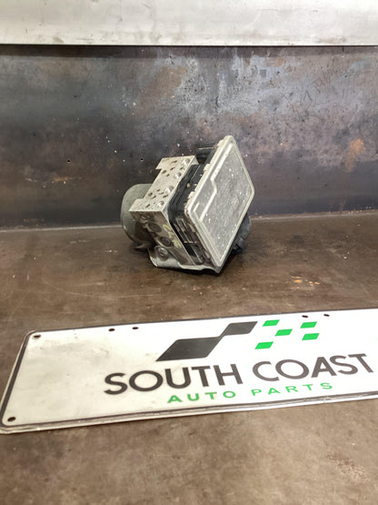 Volkswagen Amarok   ABS Brake Module 2H6907379A