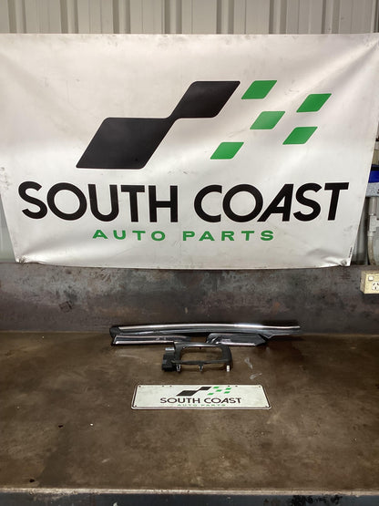 Holden Commodore VF  Dash Trim
