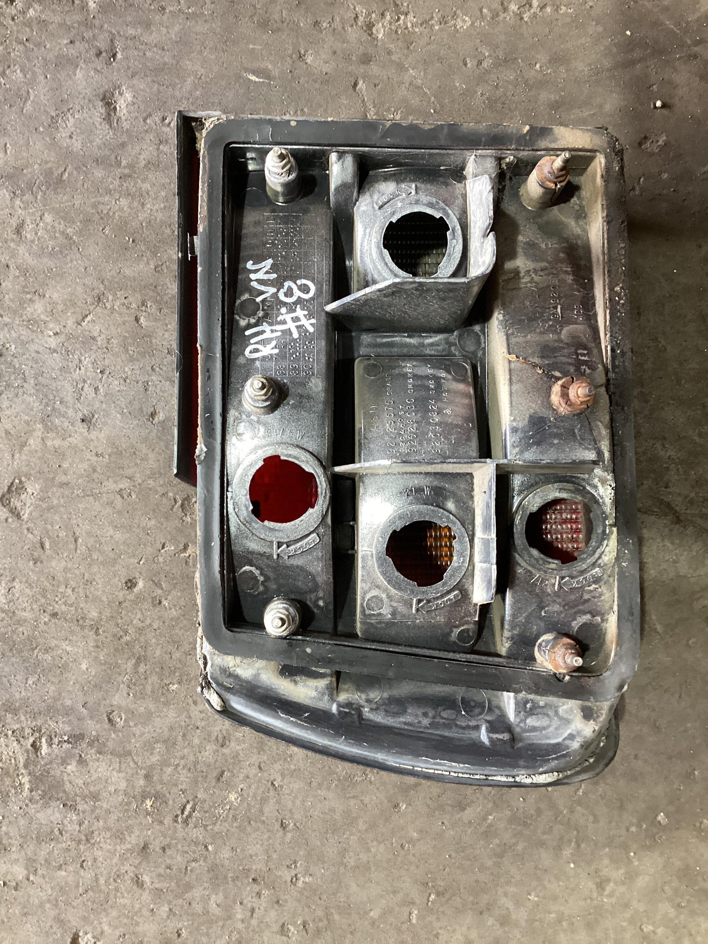 1988 - 1991 Holden Commodore VN  Right Taillight
