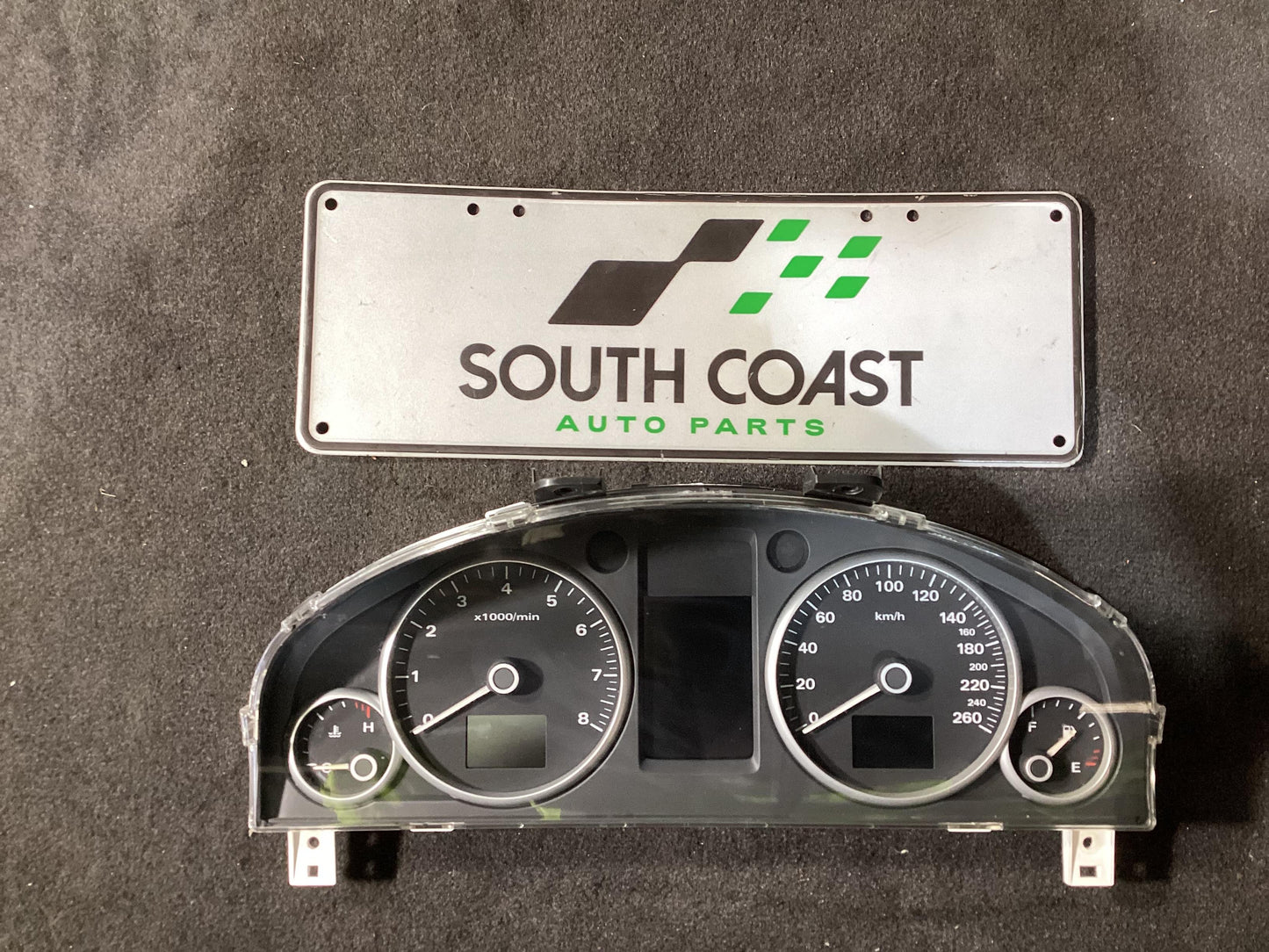 2010HoldenCalaisInstrument Cluster