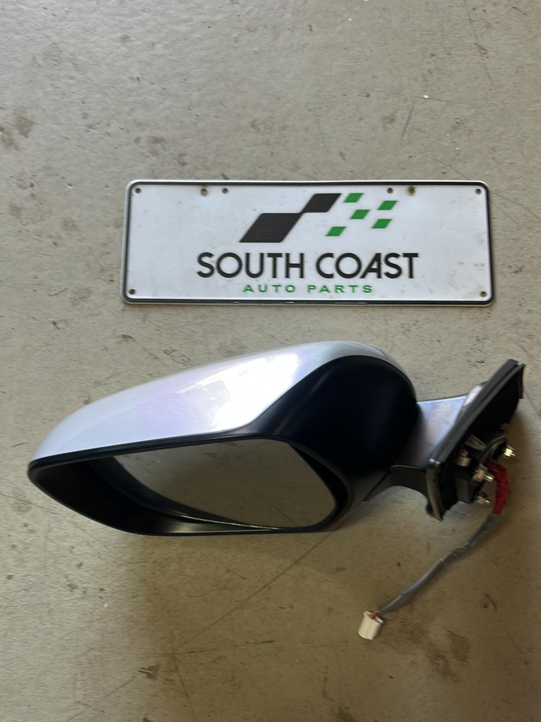 Toyota Land Cruiser   Left Door Mirror Murakami 8858