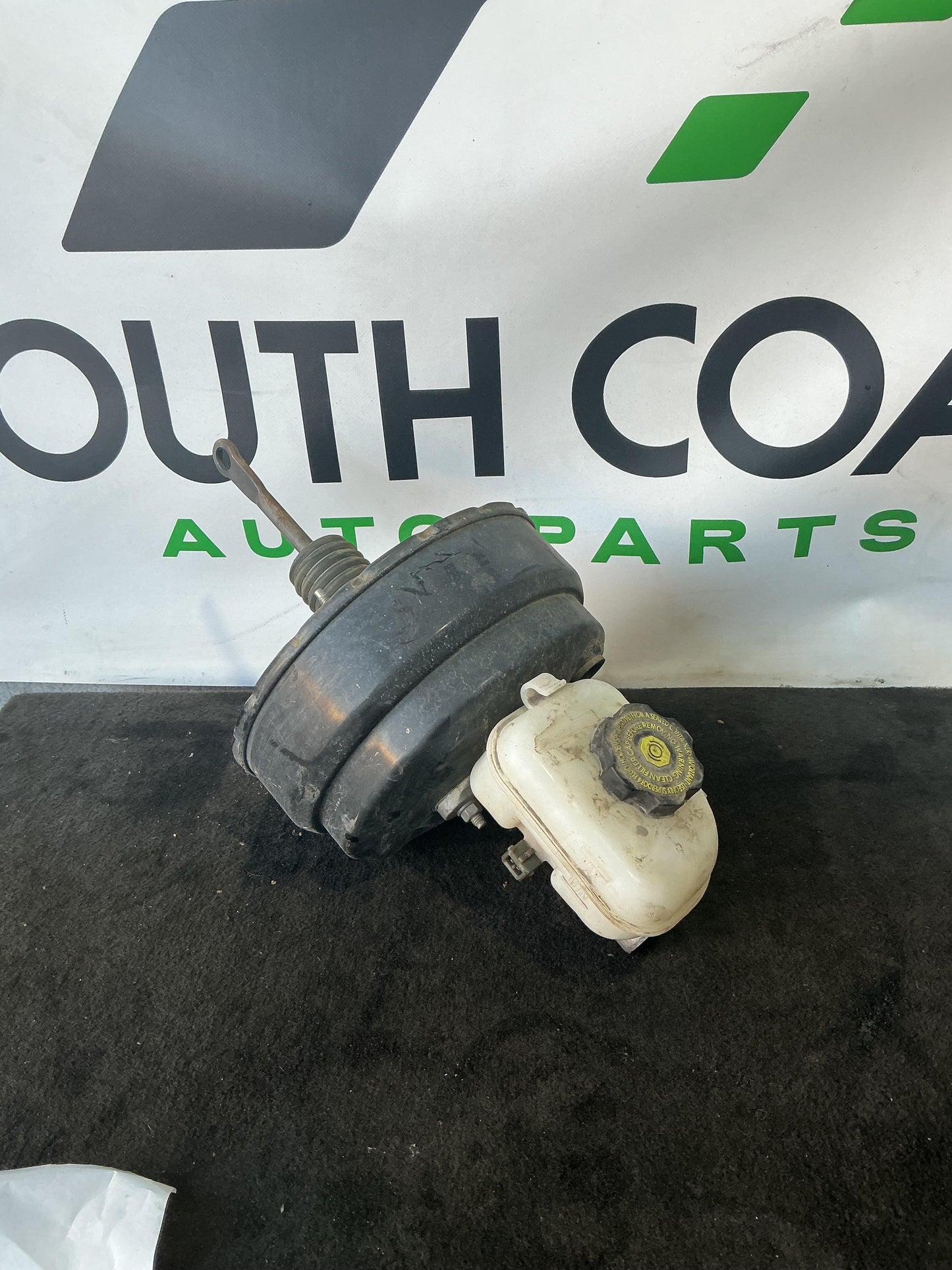 2006 - 2010 Holden Commodore VE  Brake Booster