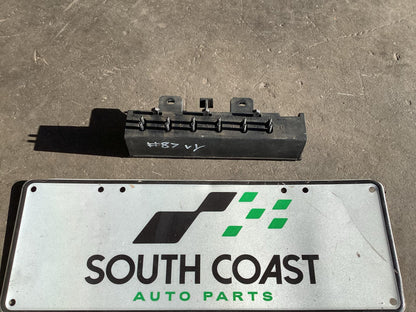 2002 - 2004 Holden Commodore VY 6G1YL54A94L196501 Climate Control Vacuum Block