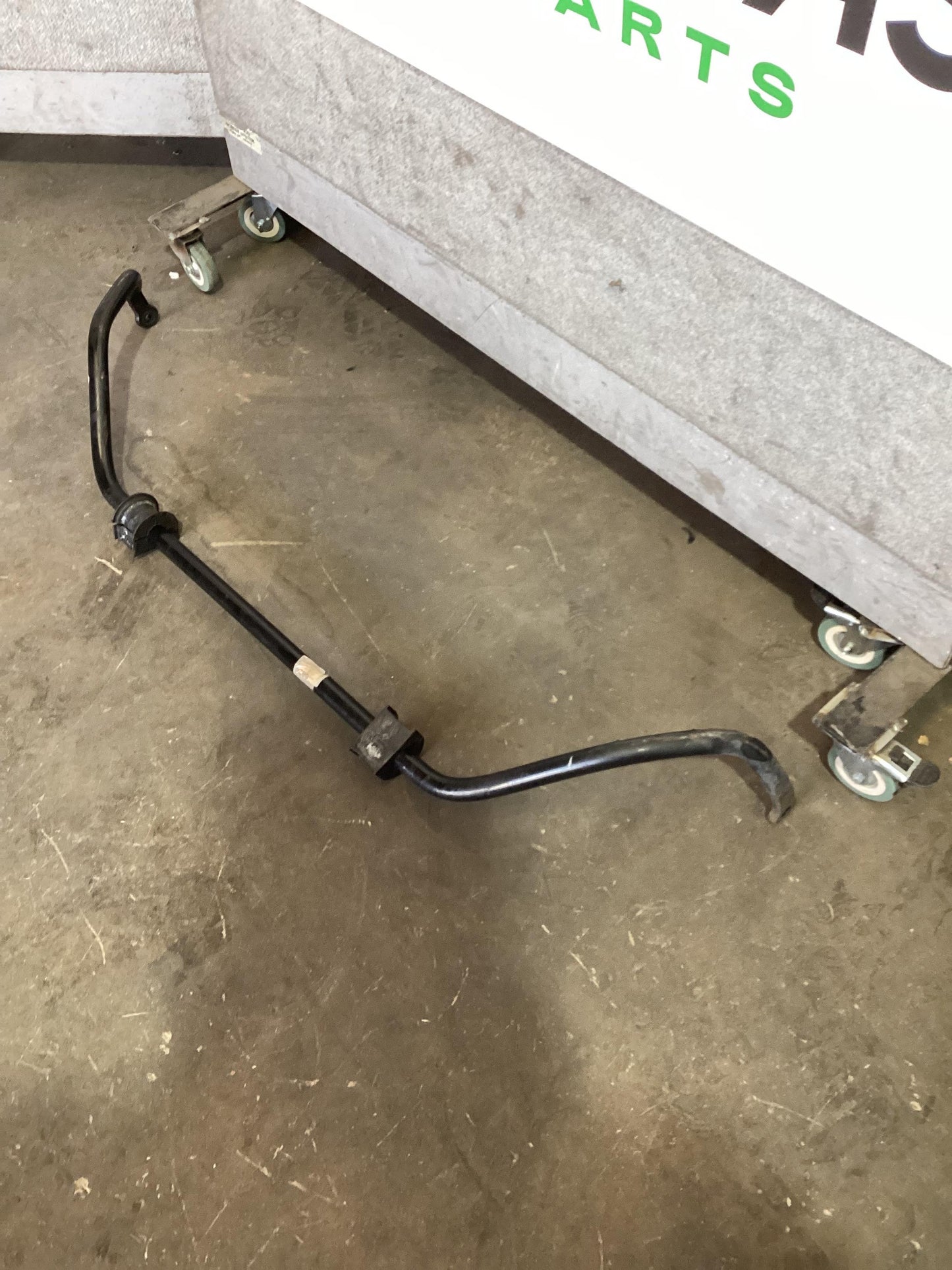 Holden Commodore VE  Front Sway Bar