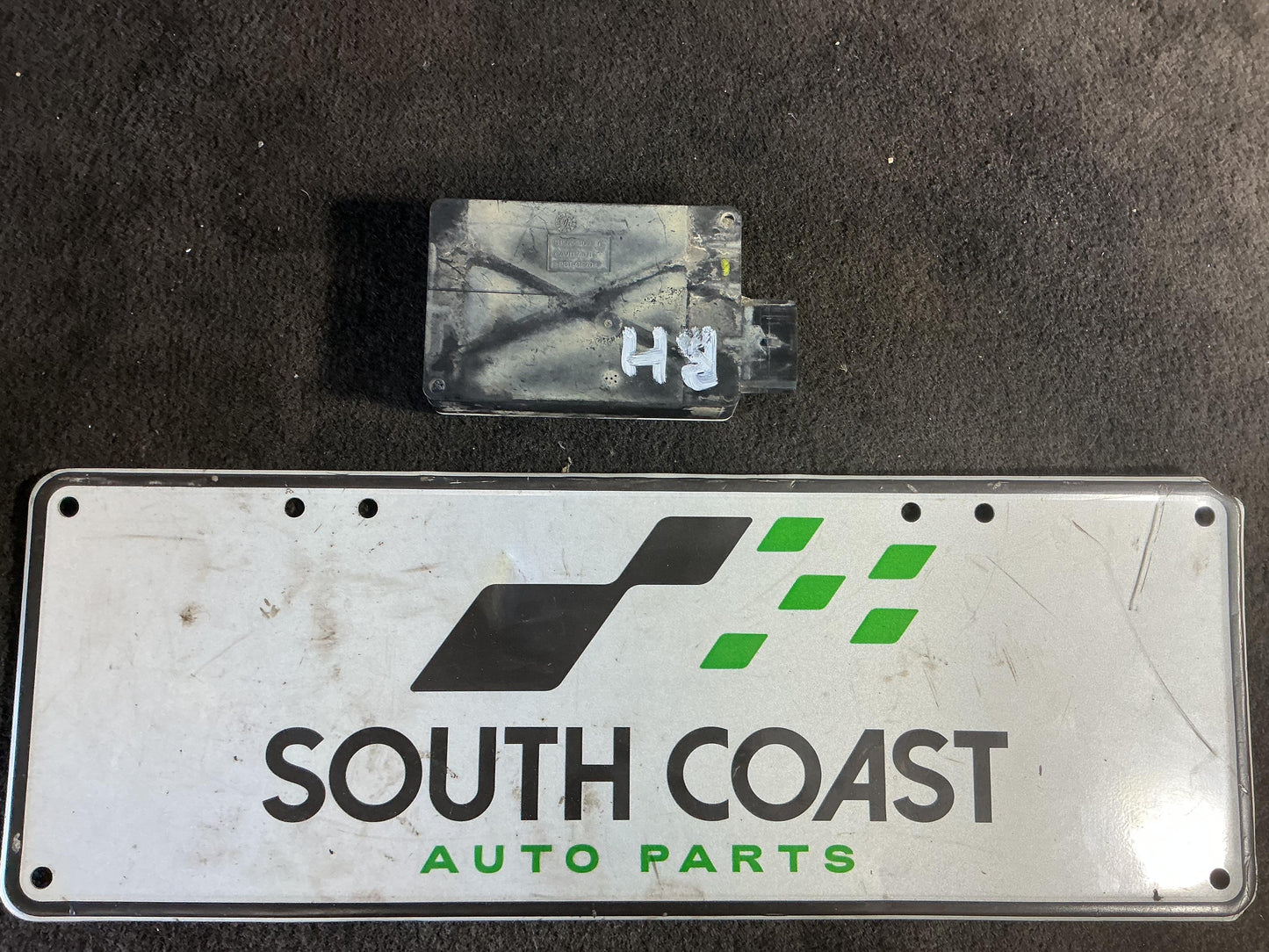 2013 - 2017 Holden Commodore VF  Right Blind Spot Sensor 23133812