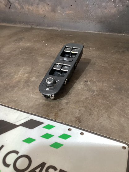 Volkswagen Amarok   Power Window Switch 2H0867409A
