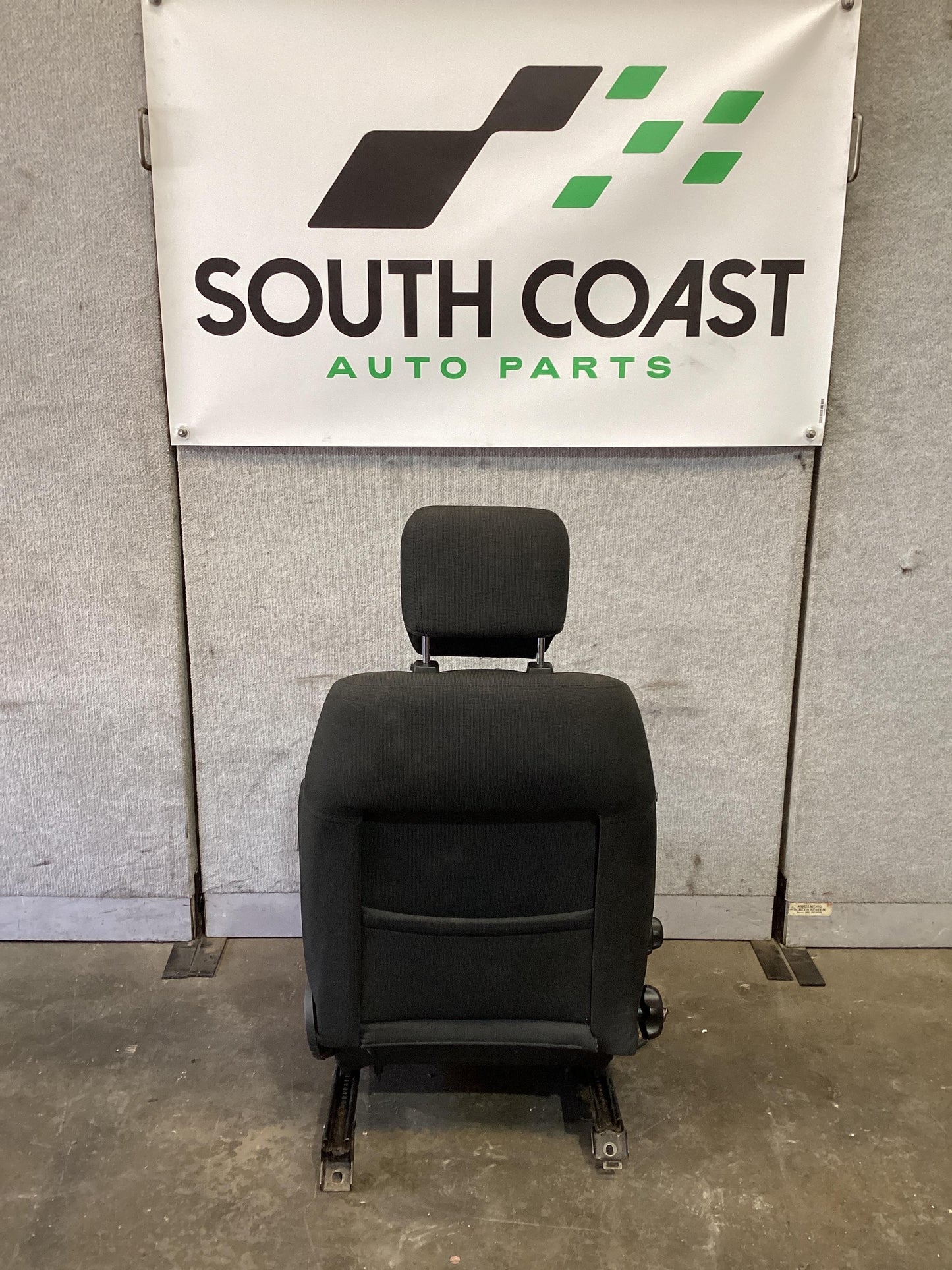 2012, Holden, Commodore, SV6 Sportwagon, VE, Right Front Seat