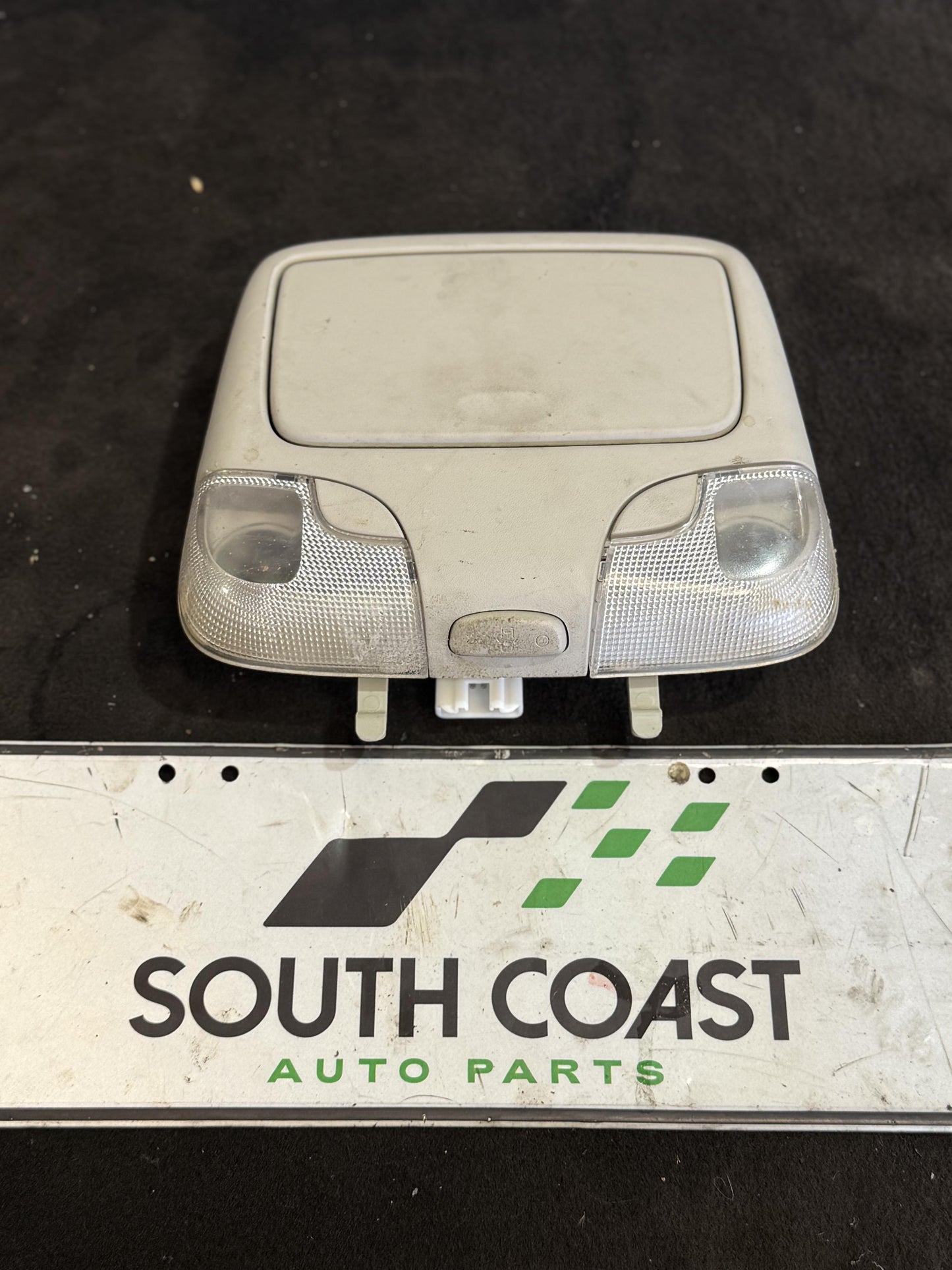 Holden Commodore VZ  Sunglass Holder 92084127