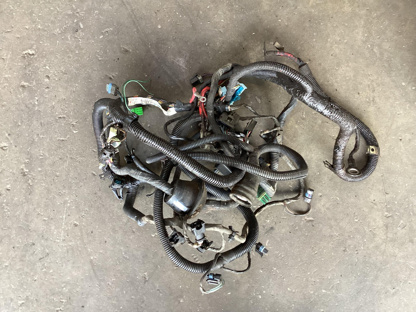 1993 - 1995 Holden Commodore VR  Engine Wiring Harness 92044084