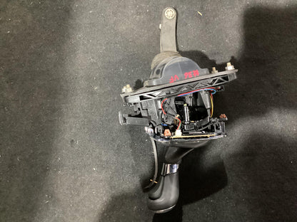 2015 Holden Calais VF  Gear Lever 92271459
