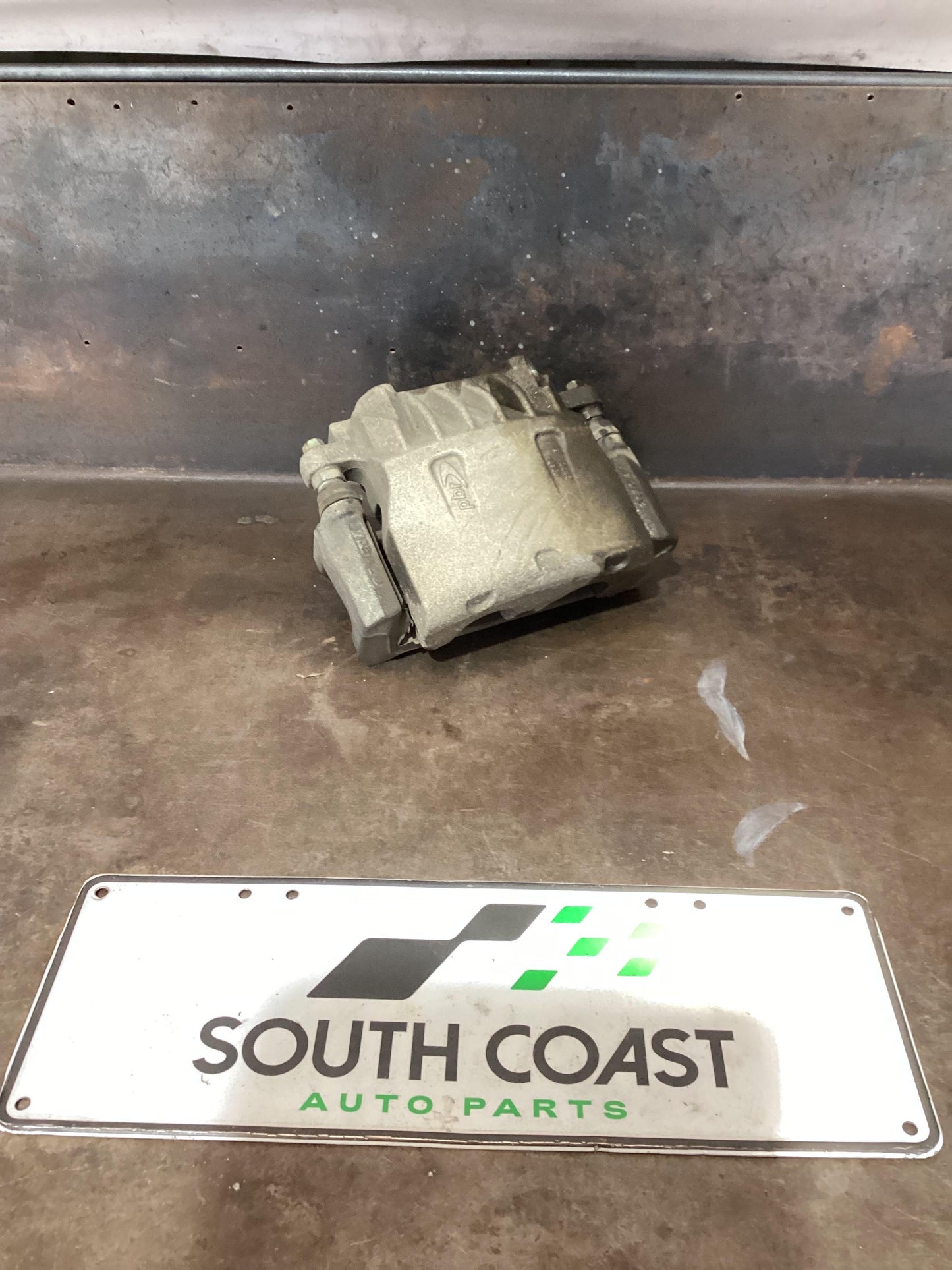 Holden Commodore VE 6G1EK5E79BL526529 Left Front Caliper